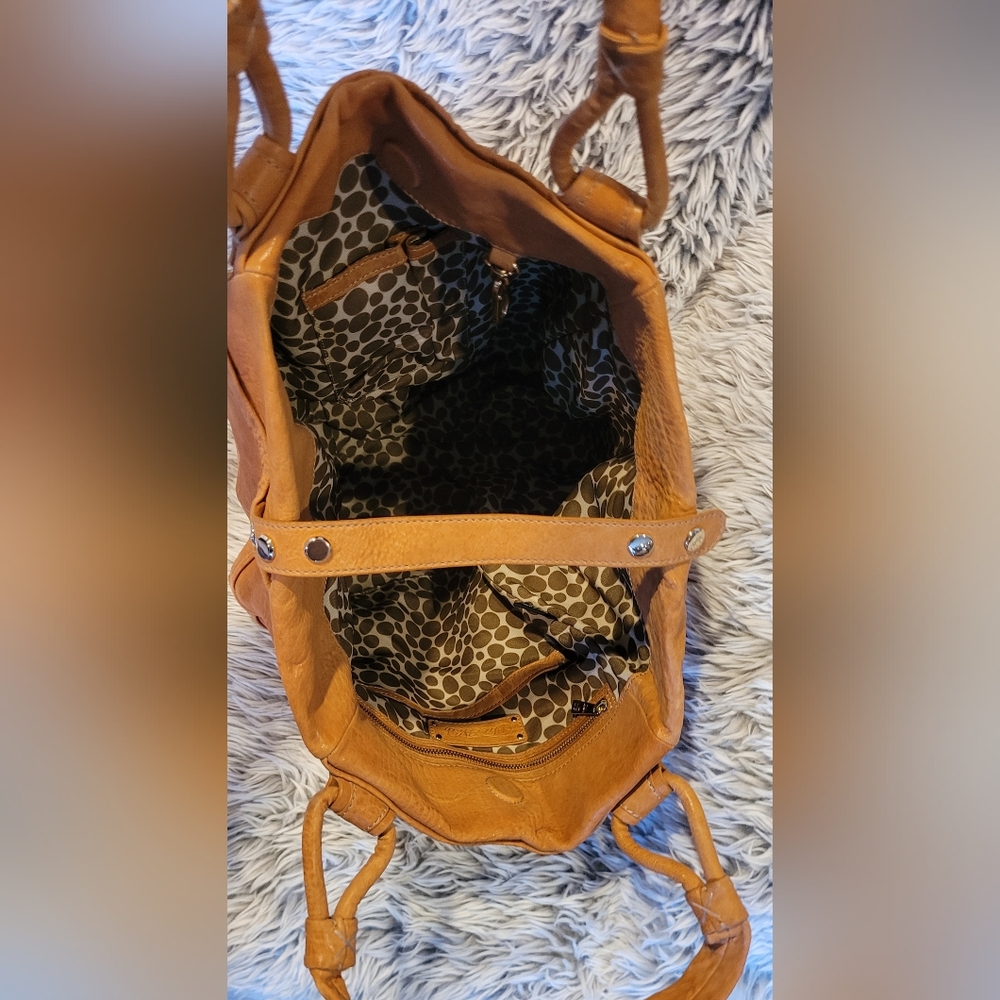 TRE VERO Bucket Bag - Picture 5 of 15